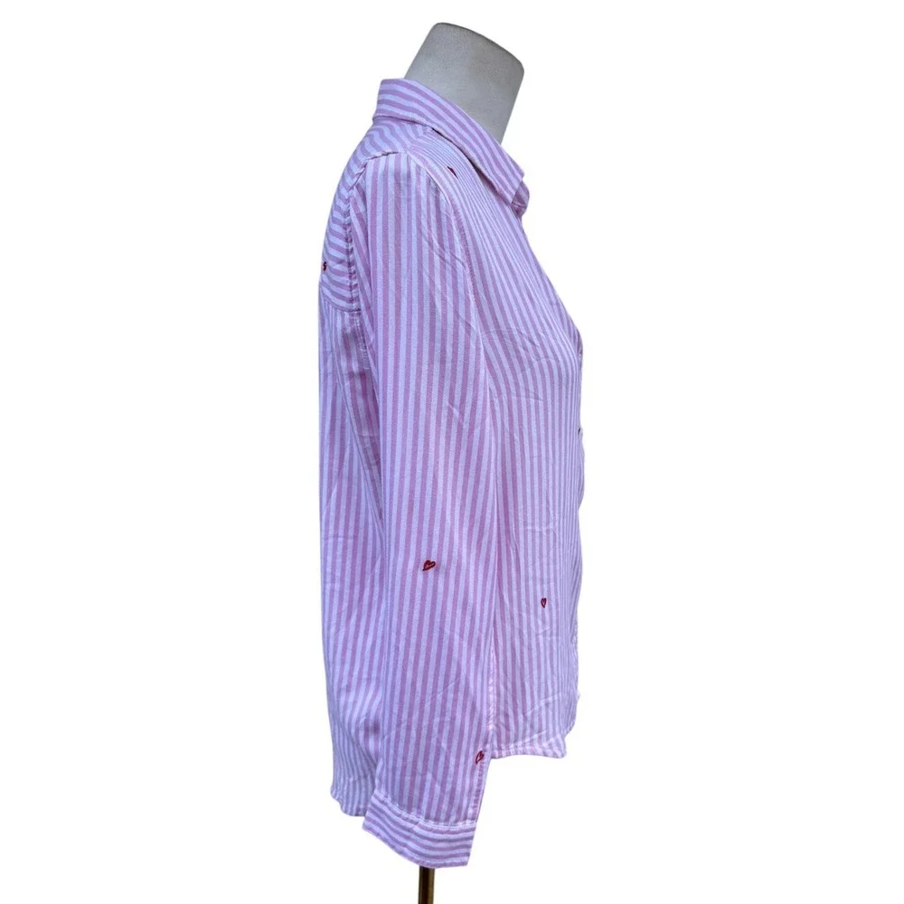 BeachLunchLounge Kaylee Pink Stripe Heart Embroidered Button Shirt Womens S